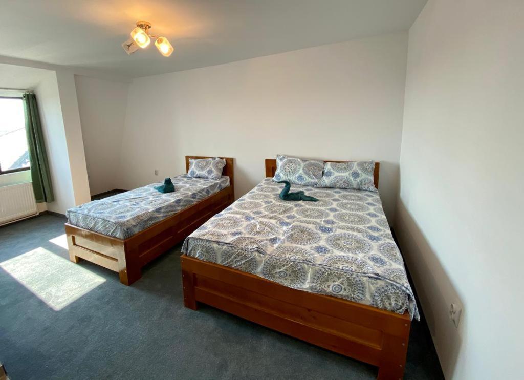 Casa Nord Otel Buzău Dış mekan fotoğraf